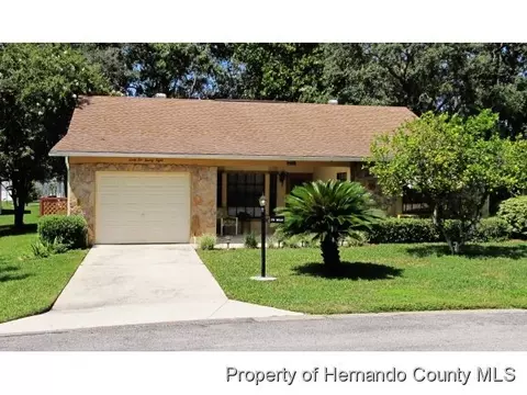 6228 Glen Eagles Ct, Spring Hill, FL 34606 photo 1