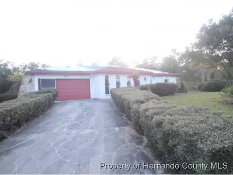 5587 Pillar Ave, Spring Hill, FL 34608 photo 1