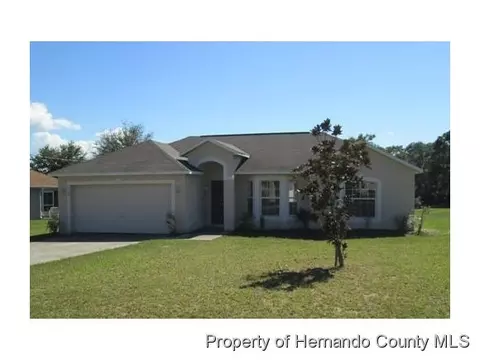 7320 Landmark Dr, Spring Hill, FL 34606 photo 1
