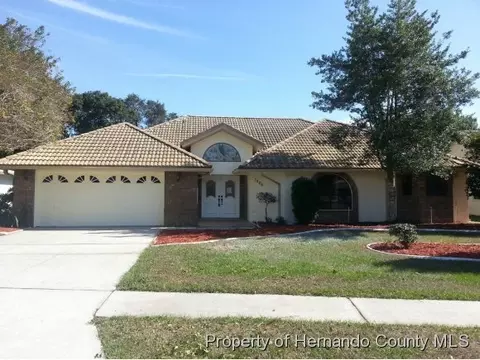 1226 Lansing Dr, Spring Hill, FL 34608 photo 1