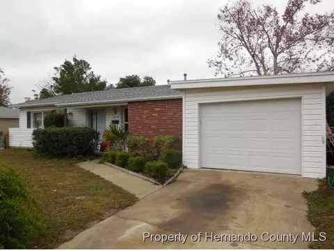 1057 Cobblestone Dr, Spring Hill, FL 34606 photo 1