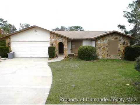 2500 Rim Dr, Spring Hill, FL 34609 photo 1