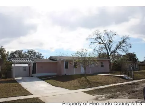 524 Edgehill Ave, Spring Hill, FL 34606 photo 1