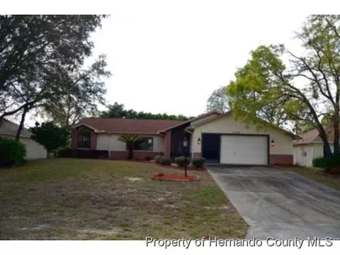 5198 Deerfield Ave, Spring Hill, FL 34608 photo 1
