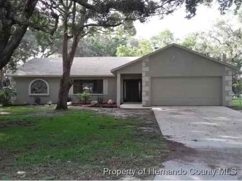 8402 Tranquil Dr, Spring Hill, FL 34606 photo 1