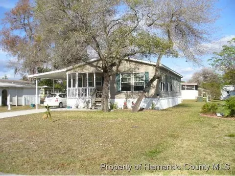 7366 Second Loop Ave, Brooksville, FL 34613 photo 1