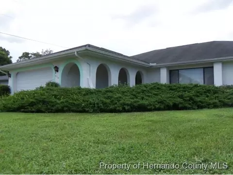 9534 Horizon Dr, Spring Hill, FL 34608 photo 1