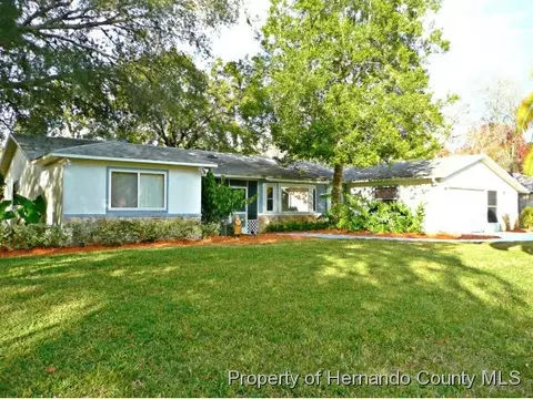 12685 Coronado Dr, Spring Hill, FL 34609 photo 1