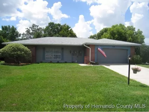 7126 Pinehurst Dr, Spring Hill, FL 34606 photo 1