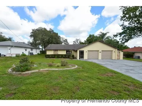 6123 Oberlin St, Spring Hill, FL 34606 photo 1
