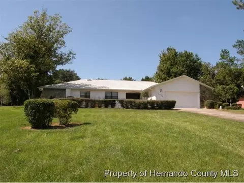5277 Sandra Dr, Weeki Wachee, FL 34607 photo 1