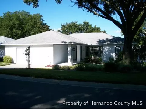 8027 Hidden Hills Dr, Spring Hill, FL 34606 photo 1