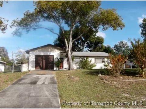 330 Killinger Ave, Spring Hill, FL 34606 photo 1