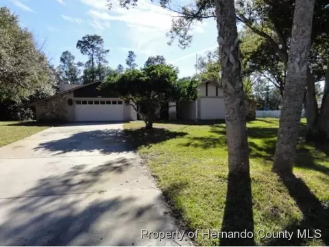 5139 Suwannee Rd, Weeki Wachee, FL 34607 photo 1