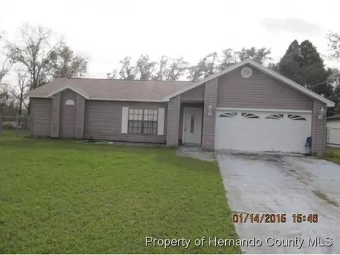 3146 Dow Ln, Spring Hill, FL 34609 photo 1