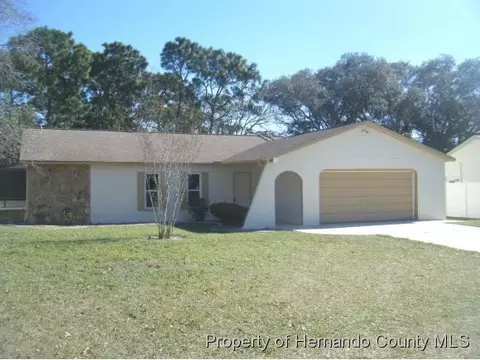 3054 Marshall Ave, Spring Hill, FL 34609 photo 1