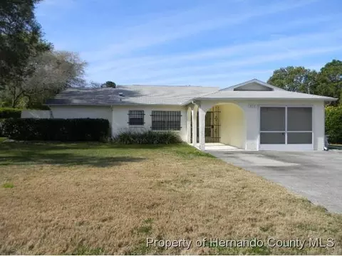 1279 Meredith Dr, Spring Hill, FL 34608 photo 1