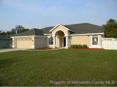 1041 Stratton Ave, Spring Hill, FL 34609 photo 1