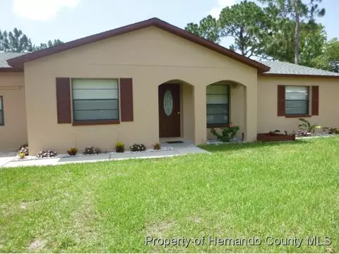 13156 Oneida St, Spring Hill, FL 34609 photo 1