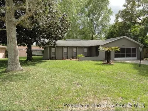 9298 Geneva St, Spring Hill, FL 34608 photo 1