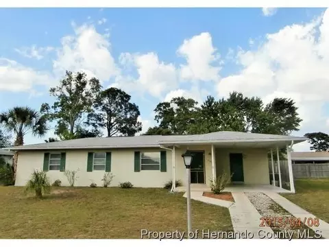 7135 Logan St, Spring Hill, FL 34606 photo 1