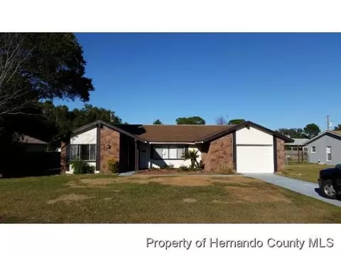 9523 Horizon Dr, Spring Hill, FL 34608 photo 1