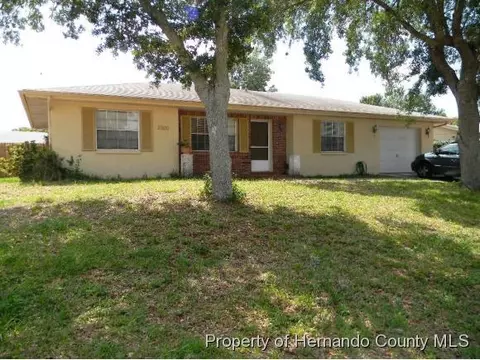 5200 Wellington Rd, Spring Hill, FL 34609 photo 1