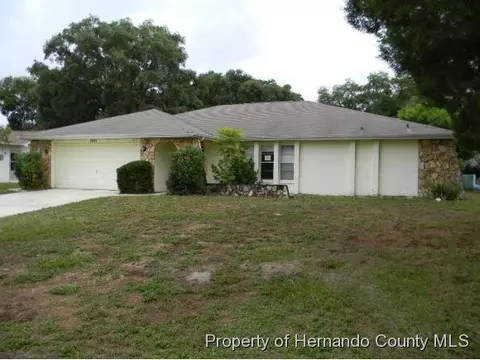 2071 Lavilla Ave, Spring Hill, FL 34608 photo 1