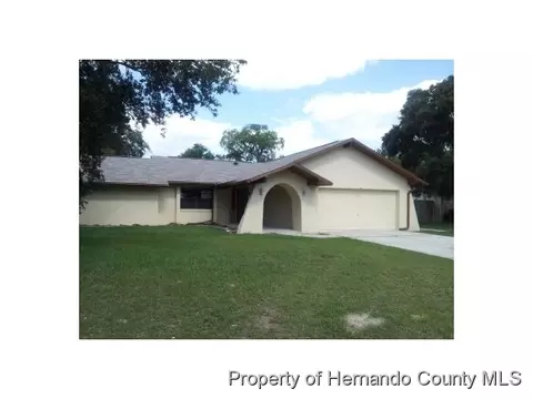 11920 Linden Dr, Spring Hill, FL 34608 photo 1