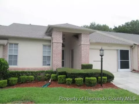 2220 Springmeadow Dr, Spring Hill, FL 34606 photo 1