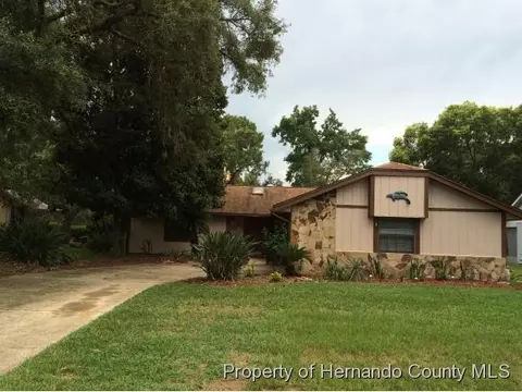 8420 Hazelton St, Spring Hill, FL 34608 photo 1