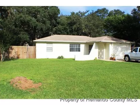 2135 Waterfall Dr, Spring Hill, FL 34608 photo 1