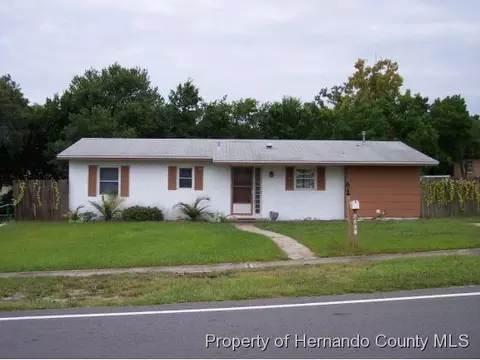 7104 Spring Hill Dr, Spring Hill, FL 34607 photo 1