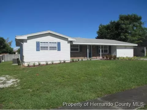 5004 Crescent Rd, Spring Hill, FL 34606 photo 1