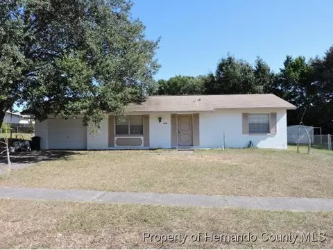 4602 Chamber Ct, Spring Hill, FL 34609 photo 1