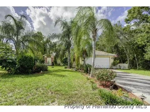 7160 Landmark Dr, Spring Hill, FL 34606 photo 1