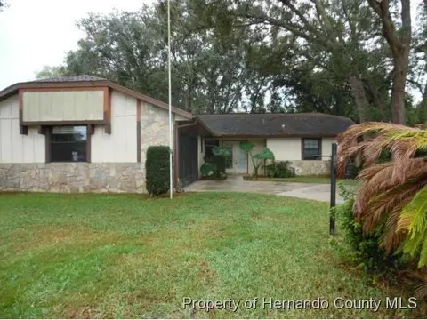 8448 Aralia St, Spring Hill, FL 34608 photo 1