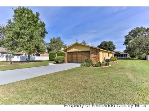 12252 Monarco Ln, Spring Hill, FL 34609 photo 1