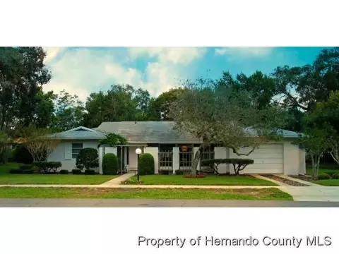 6329 Sunbird Ln, Spring Hill, FL 34606 photo 1
