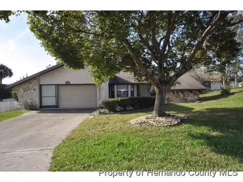 4377 Craigdarragh Ave, Spring Hill, FL 34606 photo 1