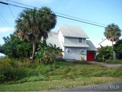 3200 Gulf Winds Cir, Hernando Beach, FL 34607 photo 1