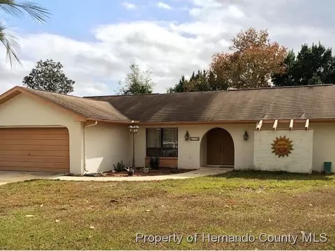 8188 Berkeley Manor Blvd, Spring Hill, FL 34606 photo 1