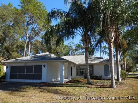 2488 Sun Tree Ct, Spring Hill, FL 34606 photo 1