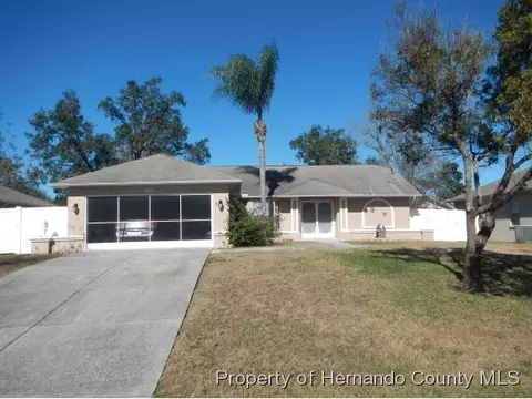 8475 Beach Rd, Spring Hill, FL 34606 photo 1