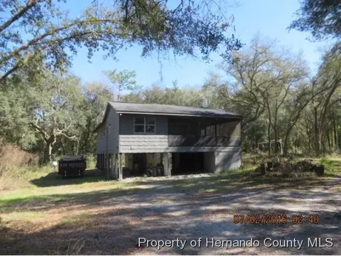 7332 Idlewood Dr, Webster, FL 33597 photo 1