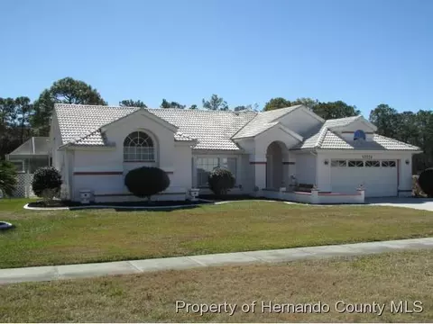 13324 Cecil Ct, Spring Hill, FL 34609 photo 1