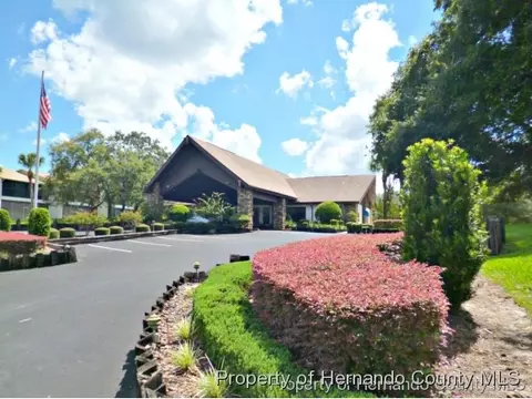 6402 River Run Blvd, Weeki Wachee, FL 34607 photo 1