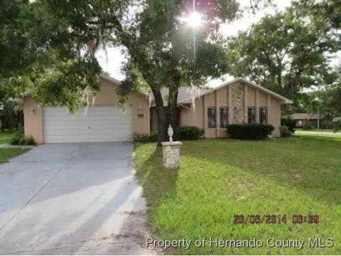 3349 Morven Dr, Spring Hill, FL 34609 photo 1