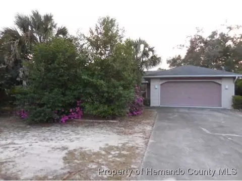 13268 Linden Dr, Spring Hill, FL 34609 photo 1