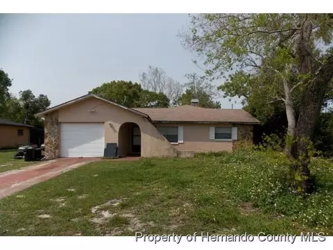 7295 Lamplighter St, Spring Hill, FL 34606 photo 1
